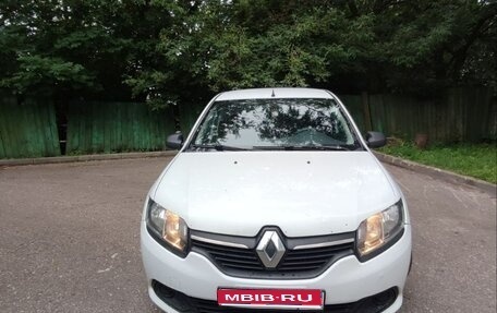 Renault Logan II, 2014 год, 500 000 рублей, 1 фотография