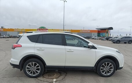 Toyota RAV4, 2017 год, 2 270 000 рублей, 4 фотография