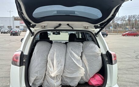 Toyota RAV4, 2017 год, 2 270 000 рублей, 17 фотография