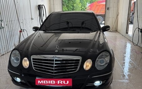 Mercedes-Benz E-Класс, 2004 год, 1 000 000 рублей, 2 фотография