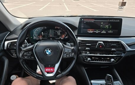 BMW 5 серия, 2021 год, 3 920 000 рублей, 3 фотография