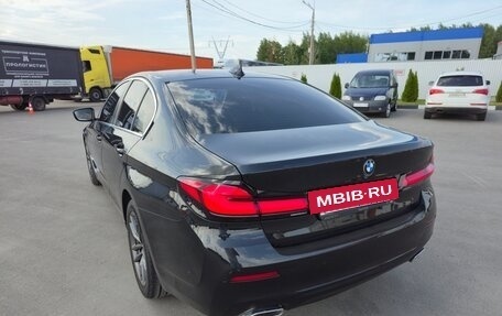 BMW 5 серия, 2021 год, 3 920 000 рублей, 9 фотография