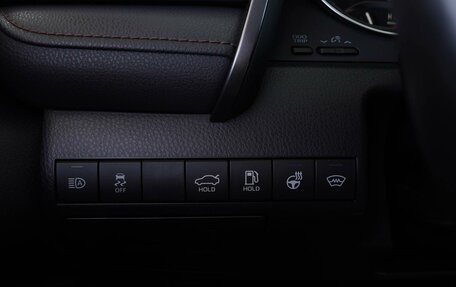 Toyota Camry, 2019 год, 3 320 000 рублей, 14 фотография