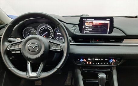 Mazda 6, 2019 год, 2 360 000 рублей, 17 фотография