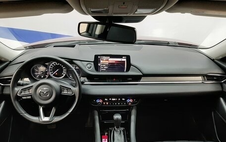 Mazda 6, 2019 год, 2 360 000 рублей, 9 фотография