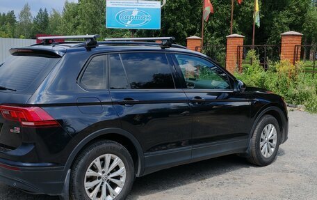 Volkswagen Tiguan II, 2017 год, 1 950 000 рублей, 1 фотография
