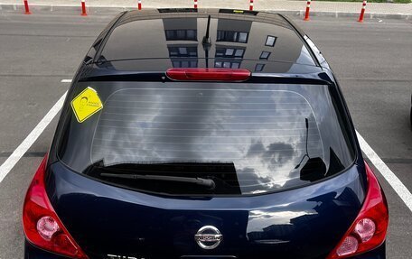 Nissan Tiida, 2011 год, 900 000 рублей, 9 фотография