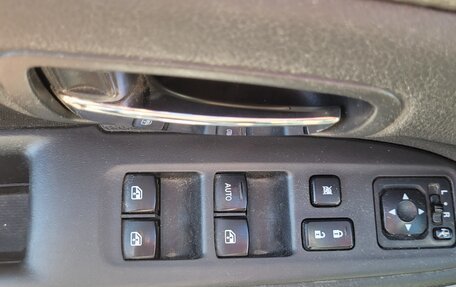 Mitsubishi Outlander III рестайлинг 3, 2018 год, 1 420 000 рублей, 12 фотография