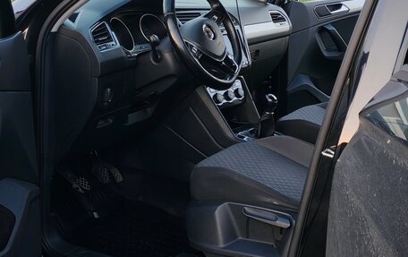 Volkswagen Tiguan II, 2017 год, 1 950 000 рублей, 7 фотография