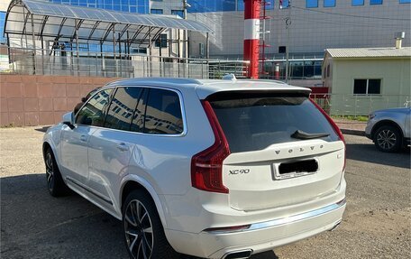 Volvo XC90 II рестайлинг, 2020 год, 4 300 000 рублей, 5 фотография