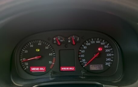 Volkswagen Bora, 2002 год, 330 000 рублей, 6 фотография