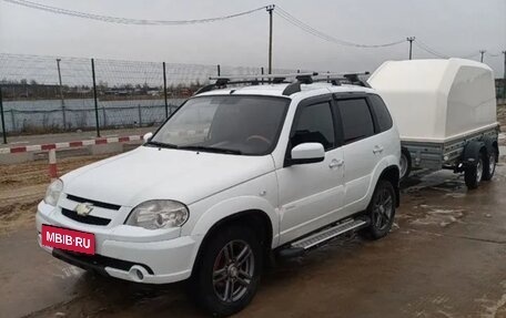 Chevrolet Niva I рестайлинг, 2013 год, 1 000 000 рублей, 9 фотография