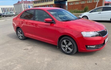 Skoda Rapid I, 2018 год, 1 300 000 рублей, 2 фотография