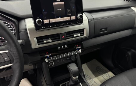 Mitsubishi L200, 2024 год, 4 890 000 рублей, 10 фотография