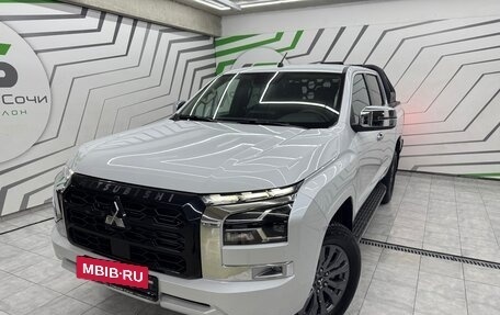 Mitsubishi L200, 2024 год, 4 890 000 рублей, 3 фотография
