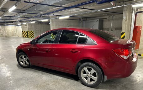 Chevrolet Cruze II, 2011 год, 690 000 рублей, 8 фотография