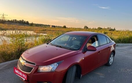 Chevrolet Cruze II, 2011 год, 690 000 рублей, 9 фотография