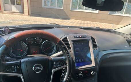 Opel Insignia II рестайлинг, 2011 год, 880 000 рублей, 16 фотография