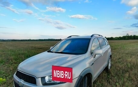 Chevrolet Captiva I, 2013 год, 1 000 000 рублей, 2 фотография