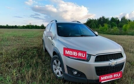 Chevrolet Captiva I, 2013 год, 1 000 000 рублей, 3 фотография