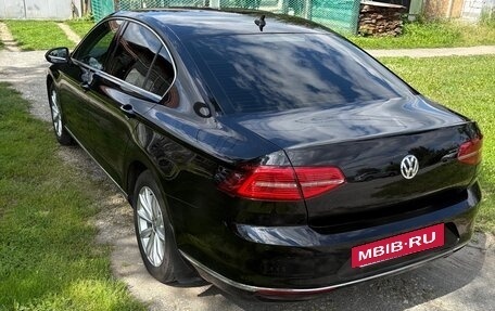 Volkswagen Passat B8 рестайлинг, 2017 год, 2 100 000 рублей, 3 фотография