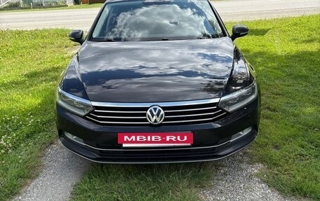 Volkswagen Passat B8 рестайлинг, 2017 год, 2 100 000 рублей, 8 фотография