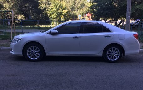 Toyota Camry, 2014 год, 2 370 000 рублей, 2 фотография