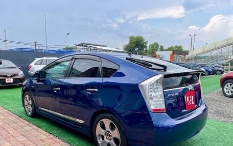 Toyota Prius, 2010 год, 980 000 рублей, 4 фотография