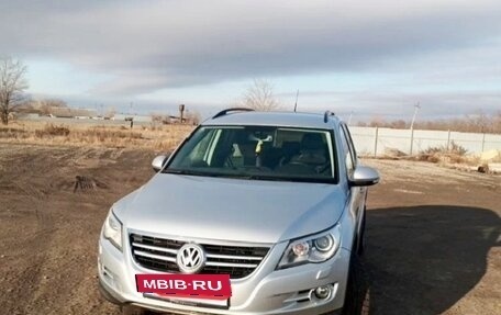 Volkswagen Tiguan I, 2011 год, 1 350 000 рублей, 2 фотография