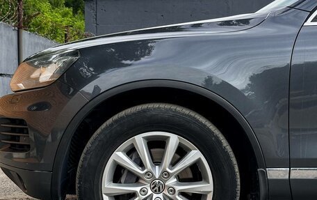 Volkswagen Touareg III, 2013 год, 2 635 000 рублей, 8 фотография