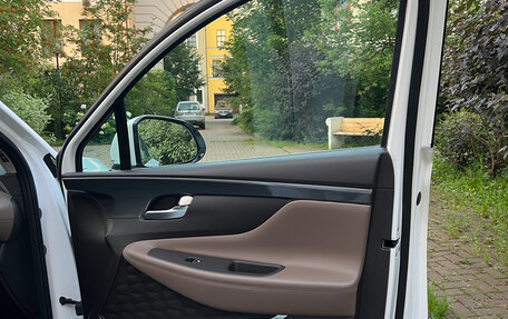 Hyundai Santa Fe IV, 2021 год, 3 590 000 рублей, 15 фотография
