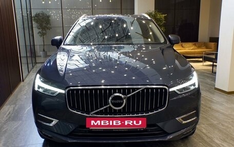 Volvo XC60 II, 2021 год, 4 300 000 рублей, 3 фотография
