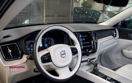 Volvo XC60 II, 2021 год, 4 300 000 рублей, 9 фотография