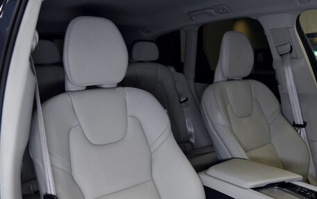 Volvo XC60 II, 2021 год, 4 300 000 рублей, 21 фотография