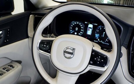 Volvo XC60 II, 2021 год, 4 300 000 рублей, 12 фотография