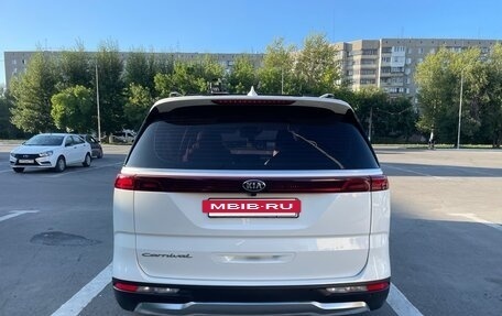 KIA Carnival, 2020 год, 3 800 000 рублей, 3 фотография