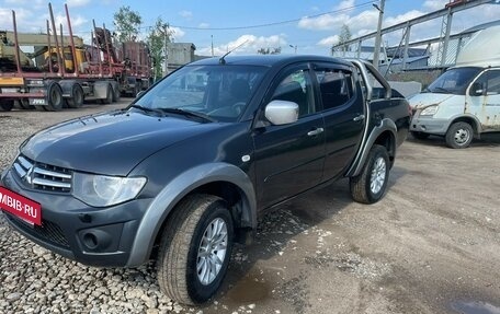 Mitsubishi L200 IV рестайлинг, 2012 год, 500 000 рублей, 2 фотография