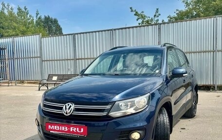 Volkswagen Tiguan I, 2012 год, 960 000 рублей, 3 фотография