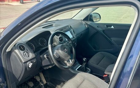 Volkswagen Tiguan I, 2012 год, 960 000 рублей, 16 фотография