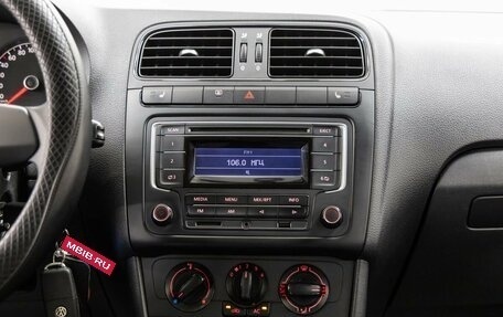 Volkswagen Polo VI (EU Market), 2014 год, 758 000 рублей, 16 фотография