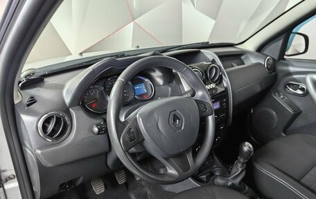 Renault Duster I рестайлинг, 2017 год, 1 215 000 рублей, 14 фотография