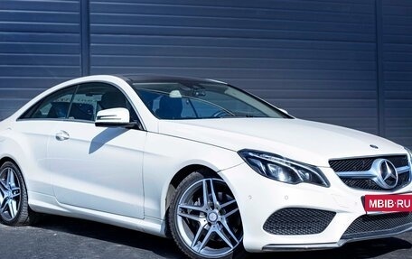 Mercedes-Benz E-Класс, 2013 год, 2 200 000 рублей, 2 фотография
