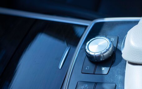 Mercedes-Benz E-Класс, 2013 год, 2 200 000 рублей, 21 фотография