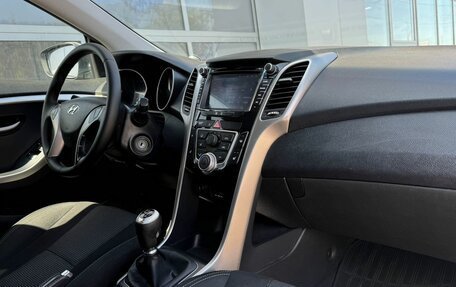 Hyundai i30 II рестайлинг, 2012 год, 808 000 рублей, 6 фотография