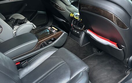 Audi A8, 2016 год, 2 700 000 рублей, 3 фотография