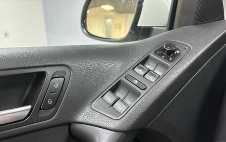 Volkswagen Tiguan I, 2011 год, 1 012 000 рублей, 16 фотография