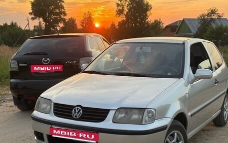 Volkswagen Polo III рестайлинг, 2000 год, 295 000 рублей, 23 фотография