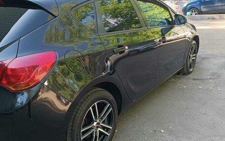 Opel Astra J, 2012 год, 550 000 рублей, 5 фотография