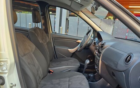 Renault Logan I, 2015 год, 730 000 рублей, 11 фотография