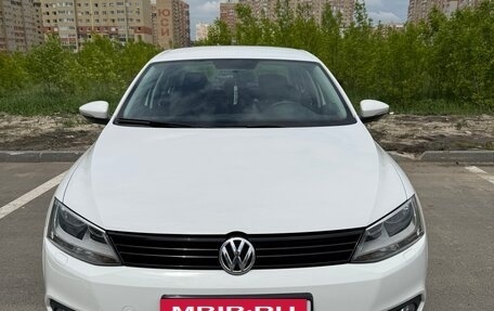 Volkswagen Jetta VI, 2014 год, 1 220 000 рублей, 12 фотография